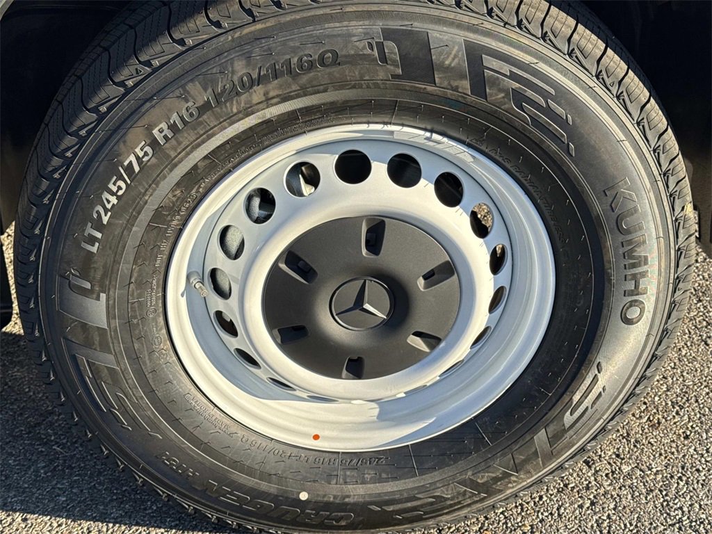 New 2026 Mercedes-Benz Sprinter 2500 image 8