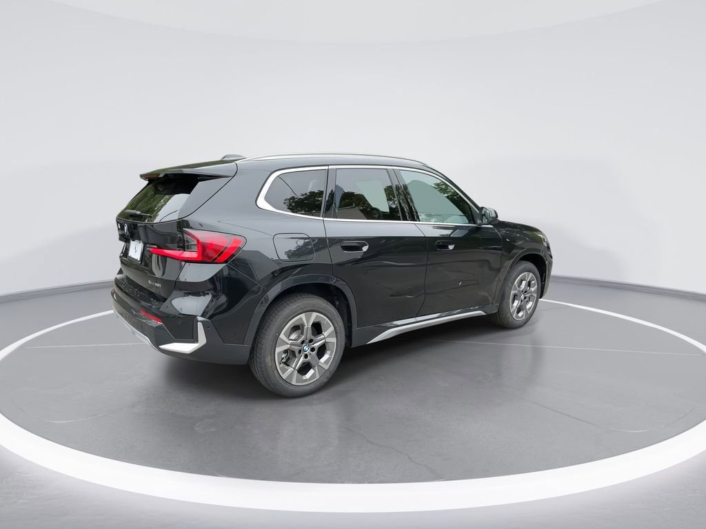 Used 2025 BMW X1 xDrive28i w/ Technology Package image 8