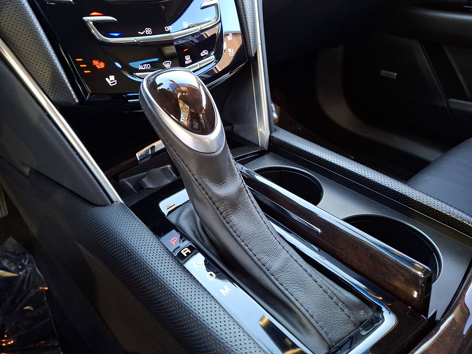 Used 2017 Cadillac XTS Luxury image 22