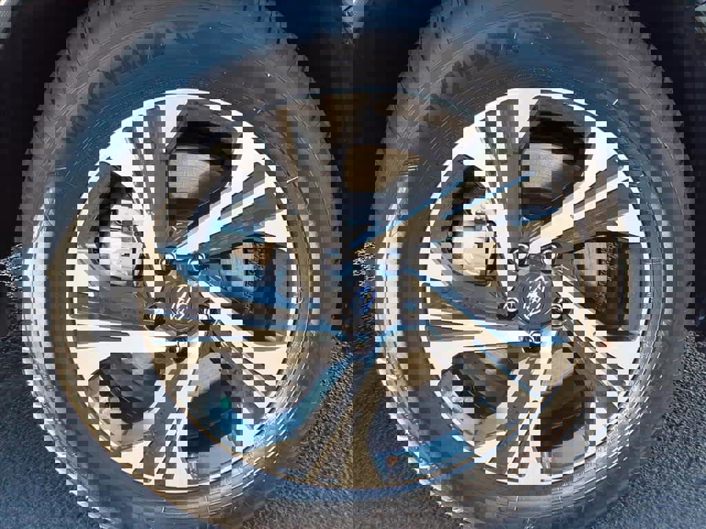 Certified 2025 Subaru Crosstrek 2.0i Premium image 9