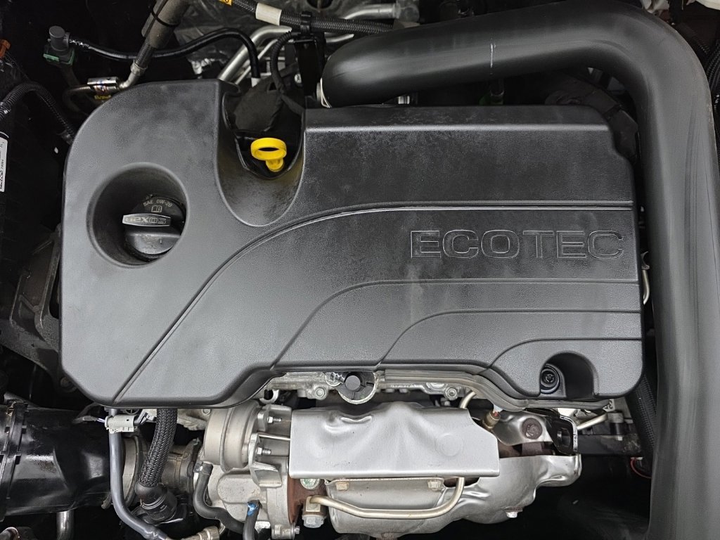 Used 2024 Chevrolet Equinox LT AWD/4WD image 14