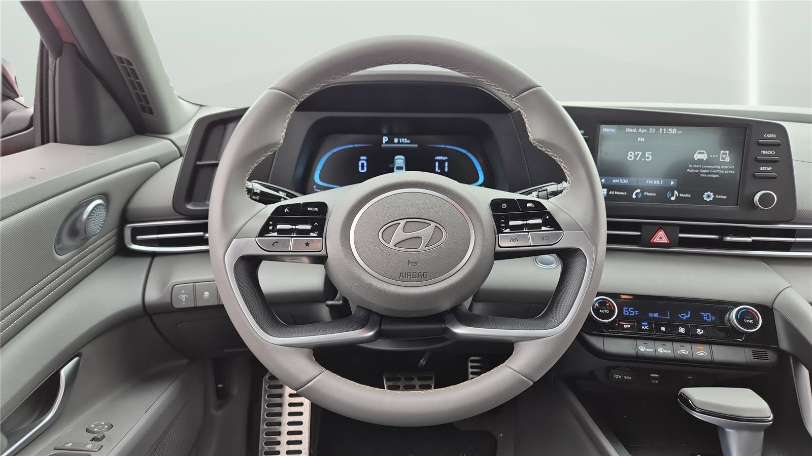 Used 2026 Hyundai Elantra Sport FWD image 11