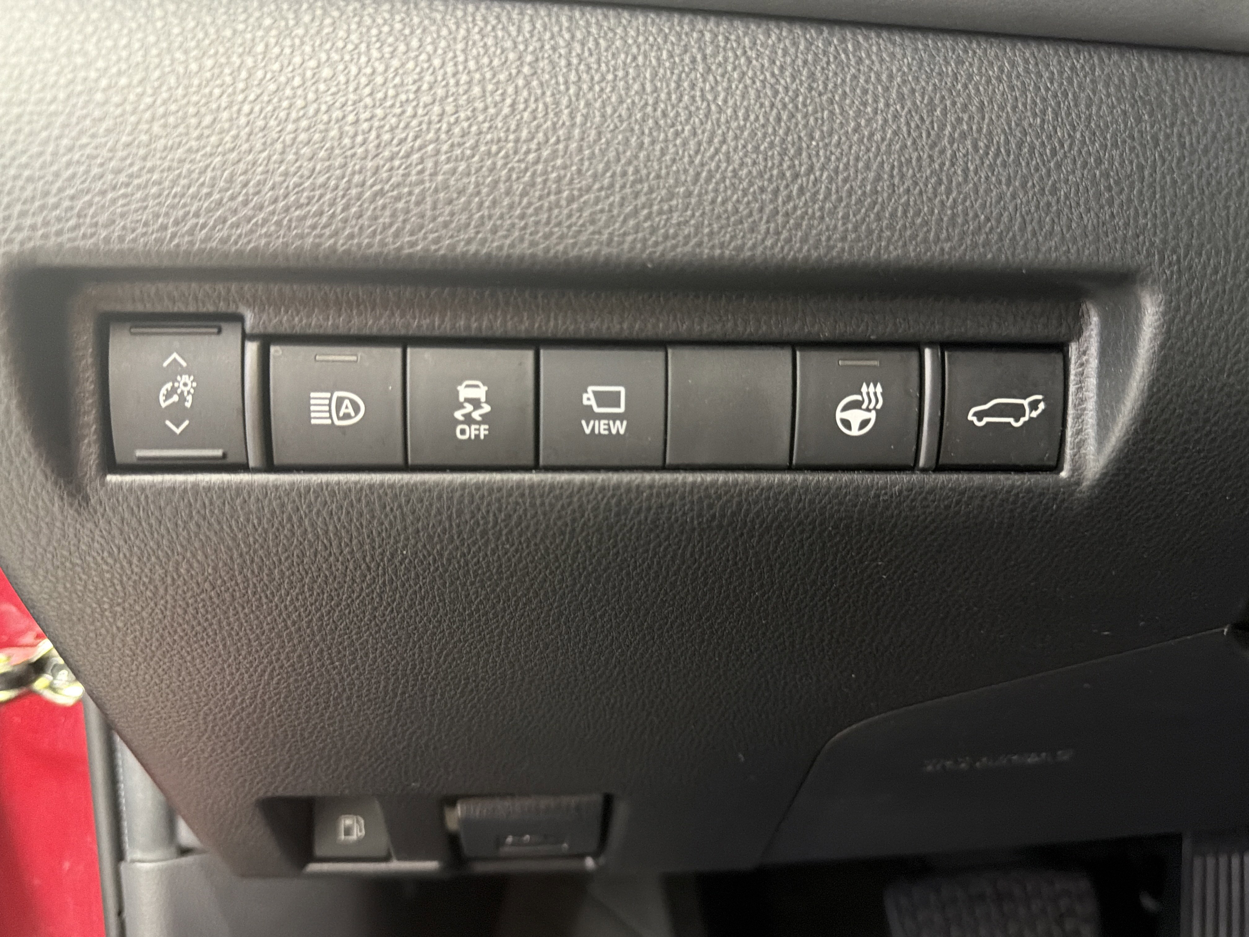 Used 2022 Toyota Venza Limited AWD/4WD image 24