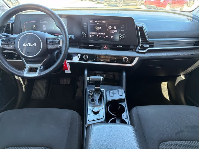 Certified 2023 Kia Sportage LX AWD/4WD image 9