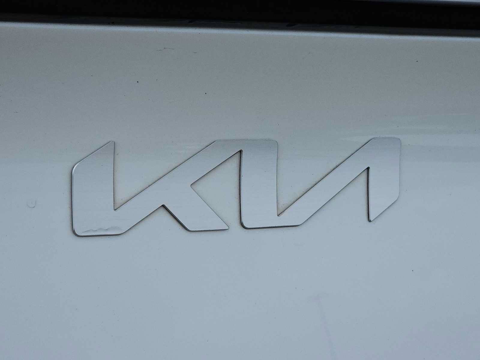 Certified 2024 Kia Sportage LX FWD image 12