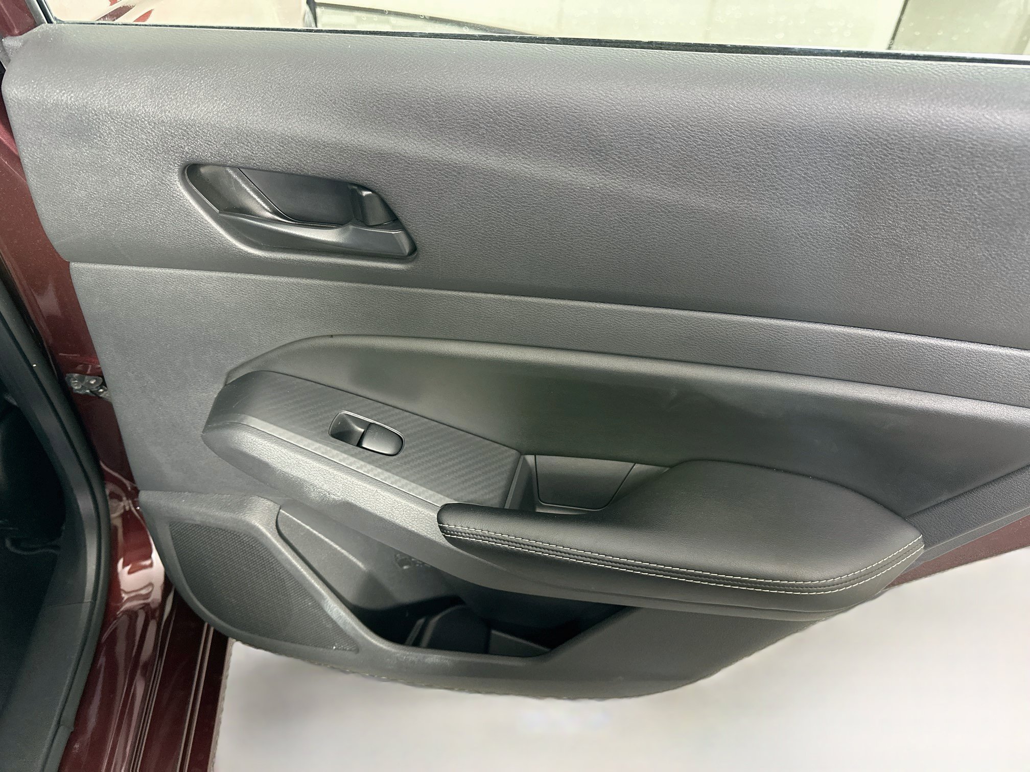 Used 2025 Nissan Altima 2.5 SV FWD image 27