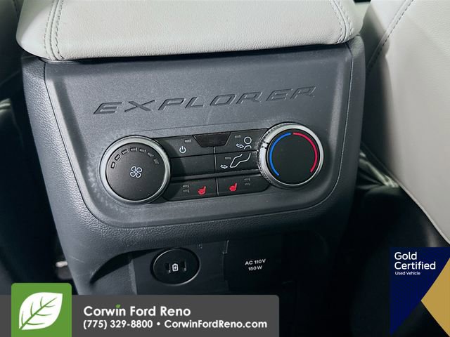 Certified 2025 Ford Explorer Platinum w/ LUX Leather Package image 30