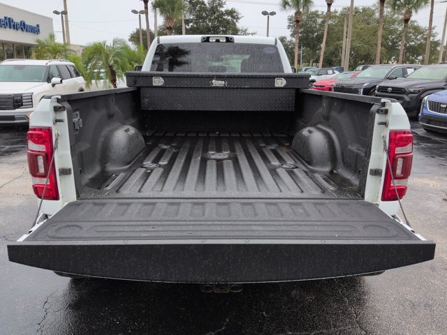 Used 2024 RAM 3500 Big Horn w/ Sport Appearance Package AWD/4WD image 13