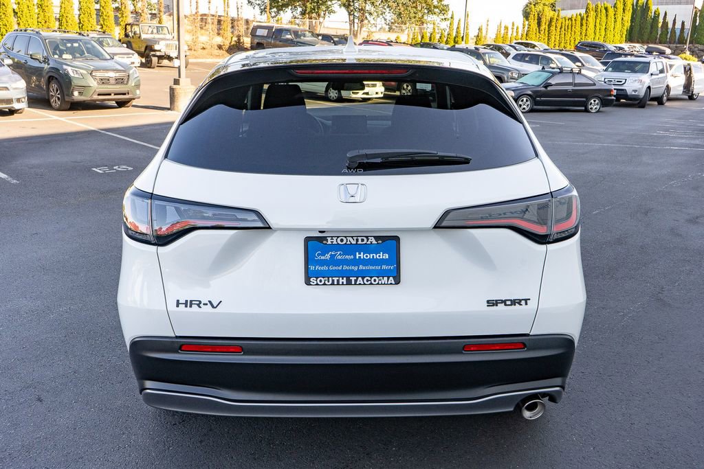 New 2026 Honda HR-V Sport image 7