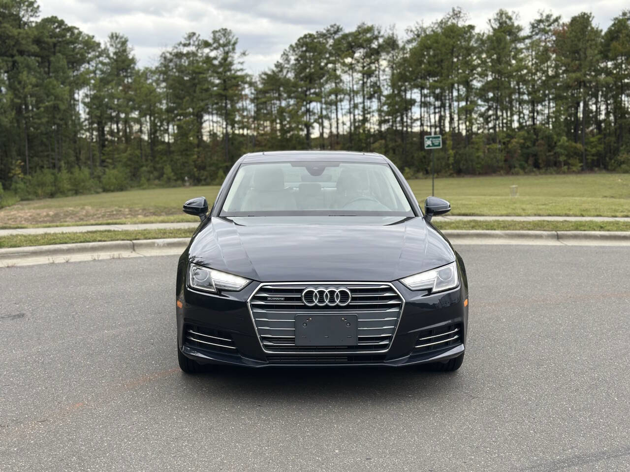 Used 2017 Audi A4 2.0T Premium w/ Convenience Package image 3