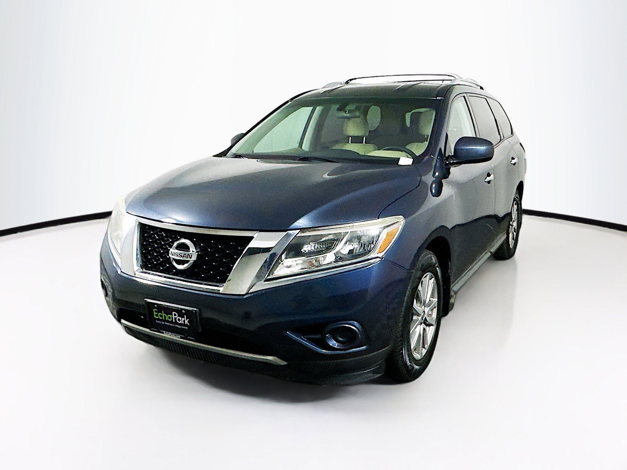 Used 2016 Nissan Pathfinder S image 3
