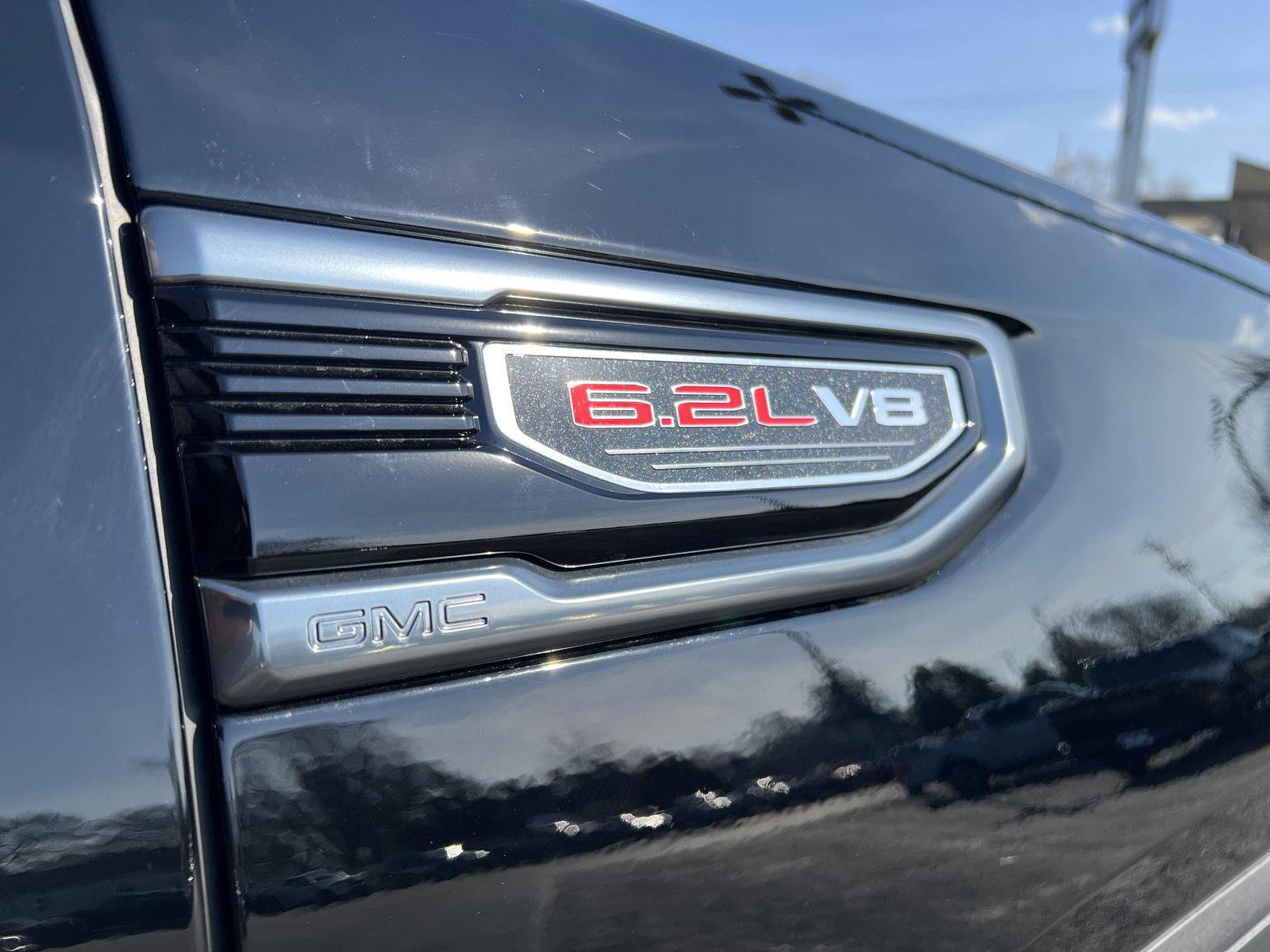 New 2026 GMC Sierra 1500 AT4 w/ AT4 Premium Package image 3