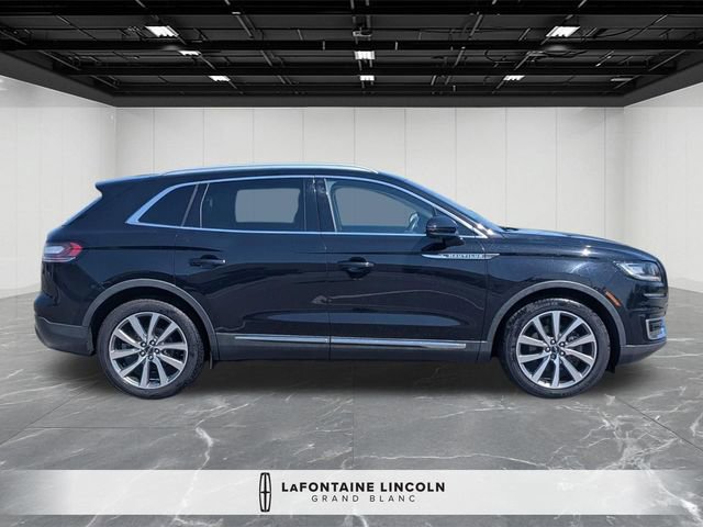 Used 2019 Lincoln Nautilus Select image 3