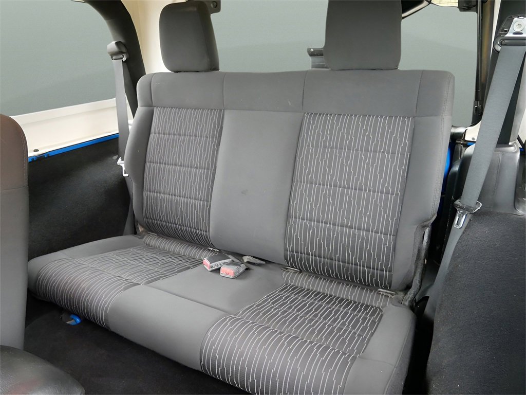 Used 2011 Jeep Wrangler Sahara w/ Dual Top Group image 11