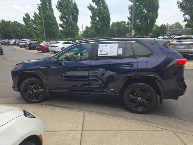 Used 2021 Toyota RAV4 XSE AWD/4WD image 4