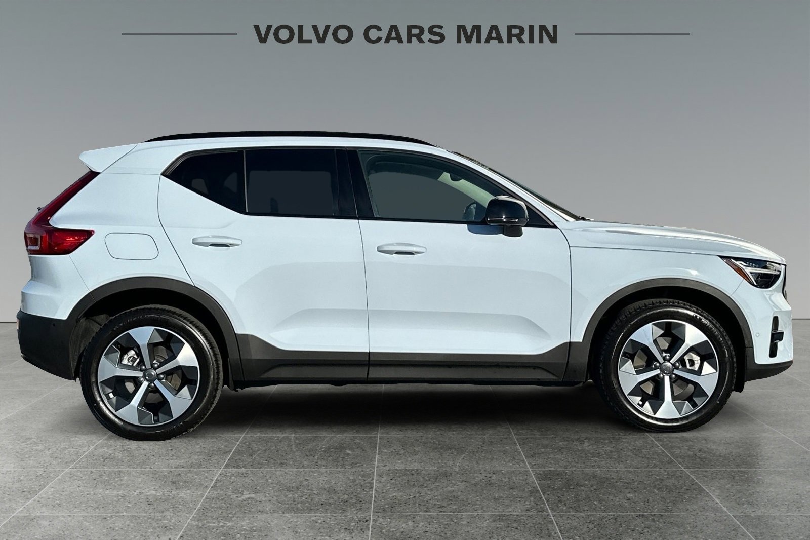 New 2026 Volvo XC40 B5 Plus w/ Protection Package Premier image 8