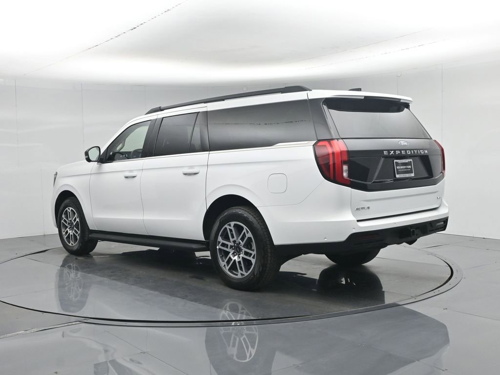 Used 2025 Ford Expedition Max Active AWD/4WD image 7