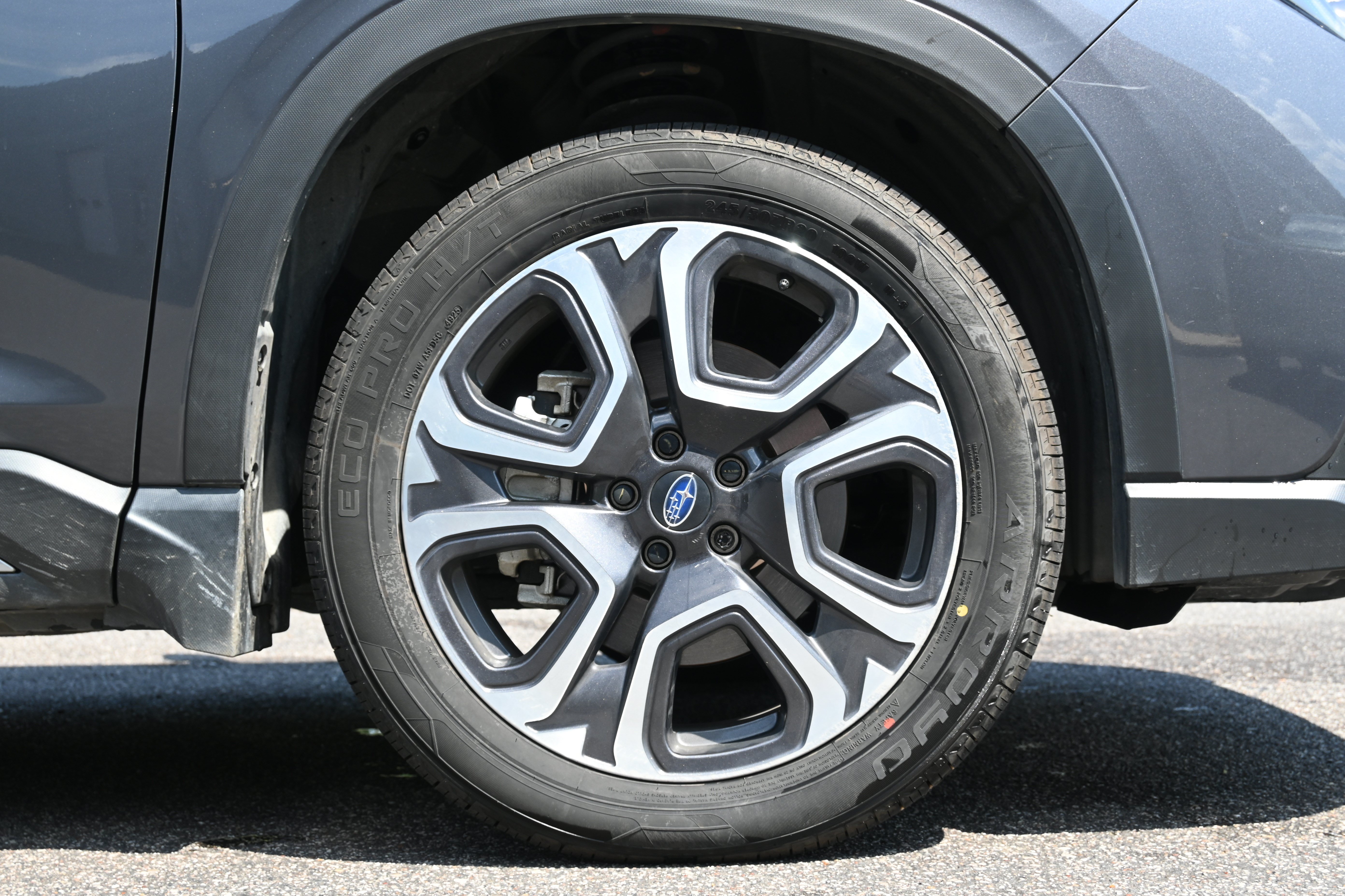 Used 2023 Subaru Ascent Touring AWD/4WD image 13