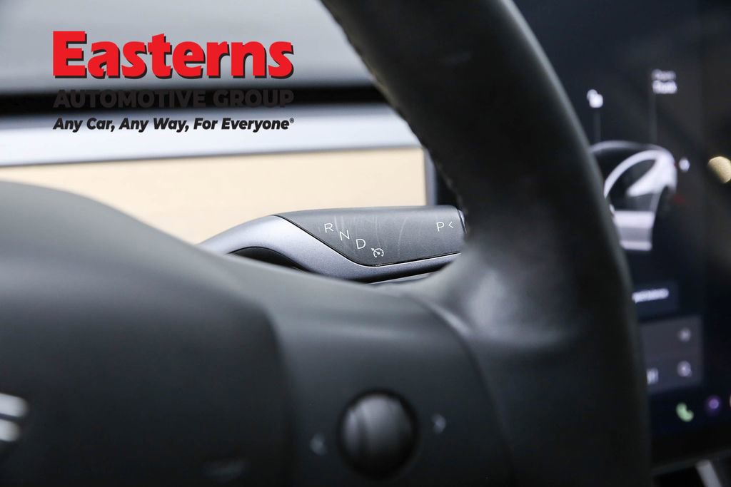 Used 2019 Tesla Model 3 Standard Range image 13