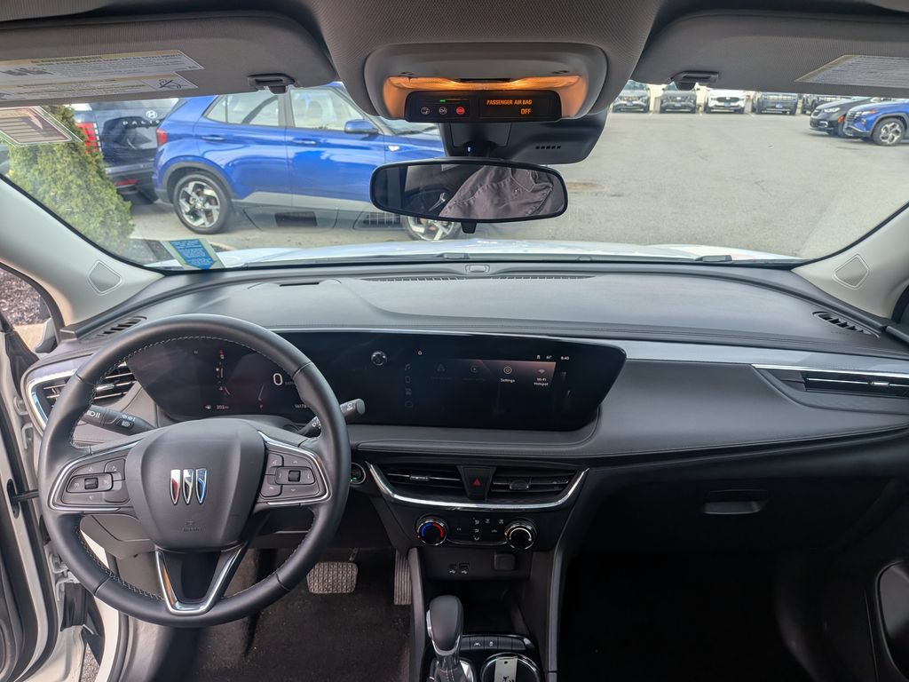 Used 2024 Buick Encore GX Preferred FWD image 7