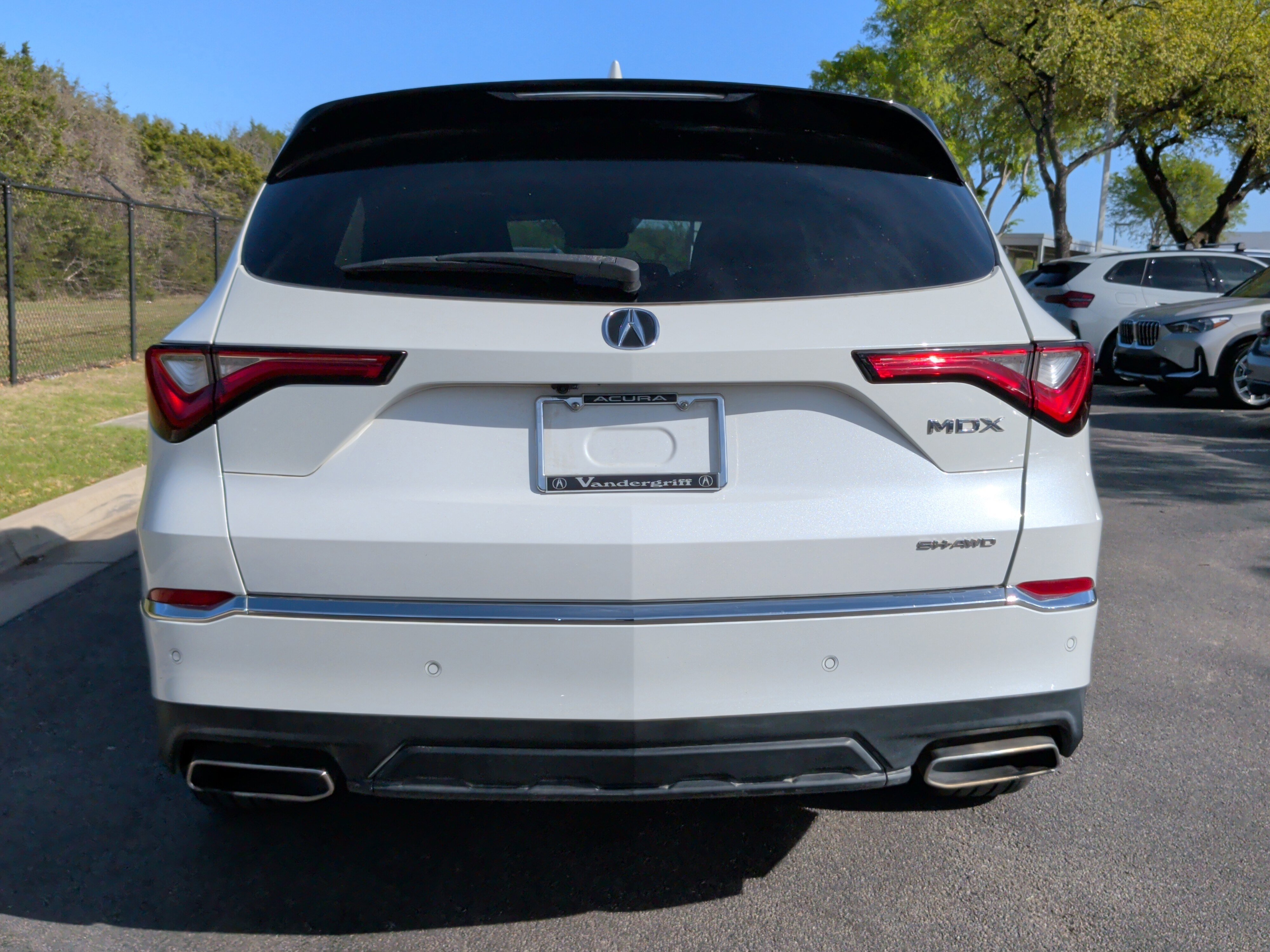 Used 2022 Acura MDX SH-AWD w/Advance Package image 8