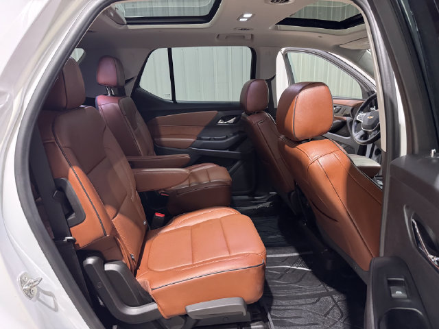 Used 2019 Chevrolet Traverse High Country w/ LPO, Floor Liner Package AWD/4WD image 30