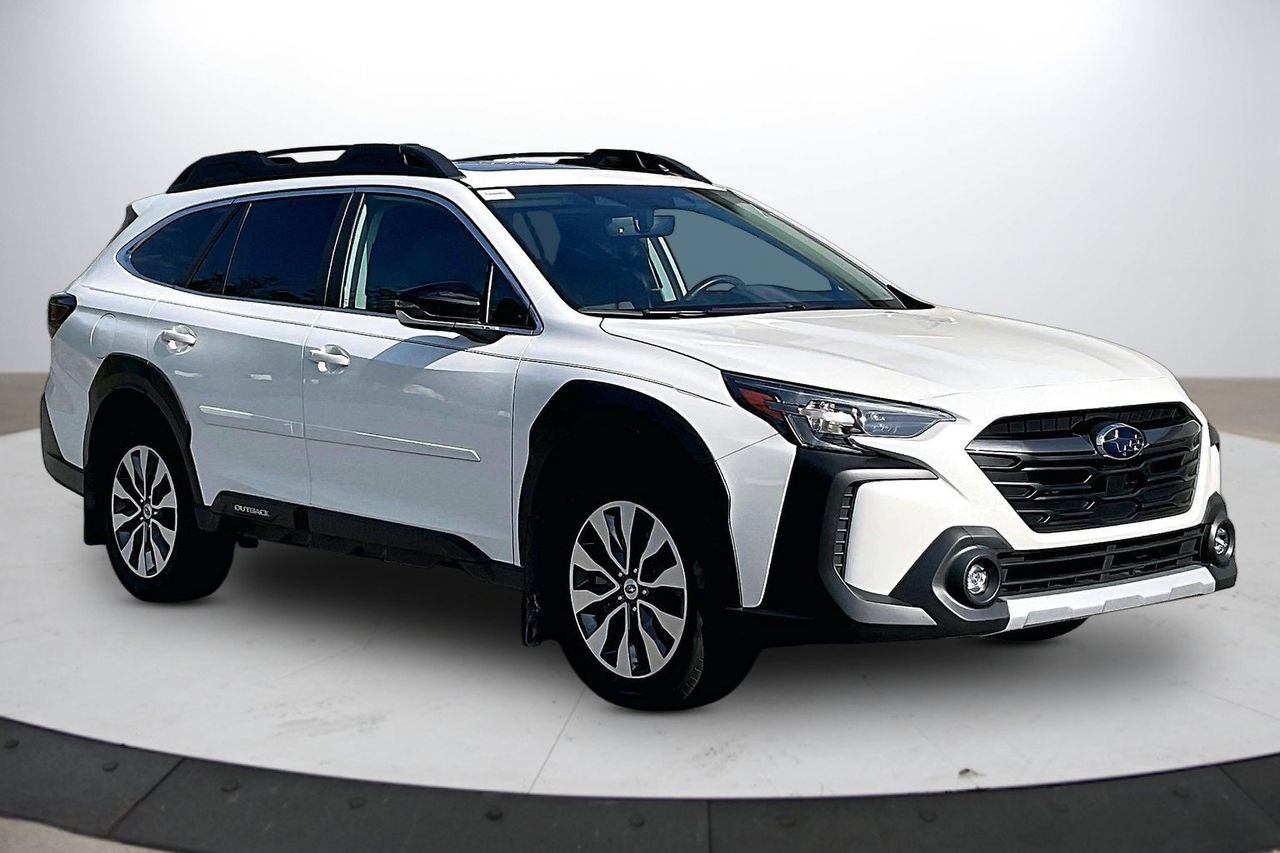Used 2024 Subaru Outback Limited AWD/4WD image 2