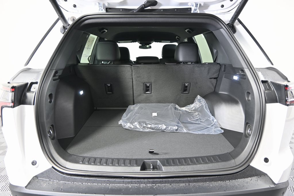 New 2026 Chevrolet Equinox LT w/ Convenience Package II image 16