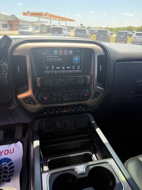 Used 2017 GMC Sierra 2500 Denali w/ Duramax Plus Package AWD/4WD image 12