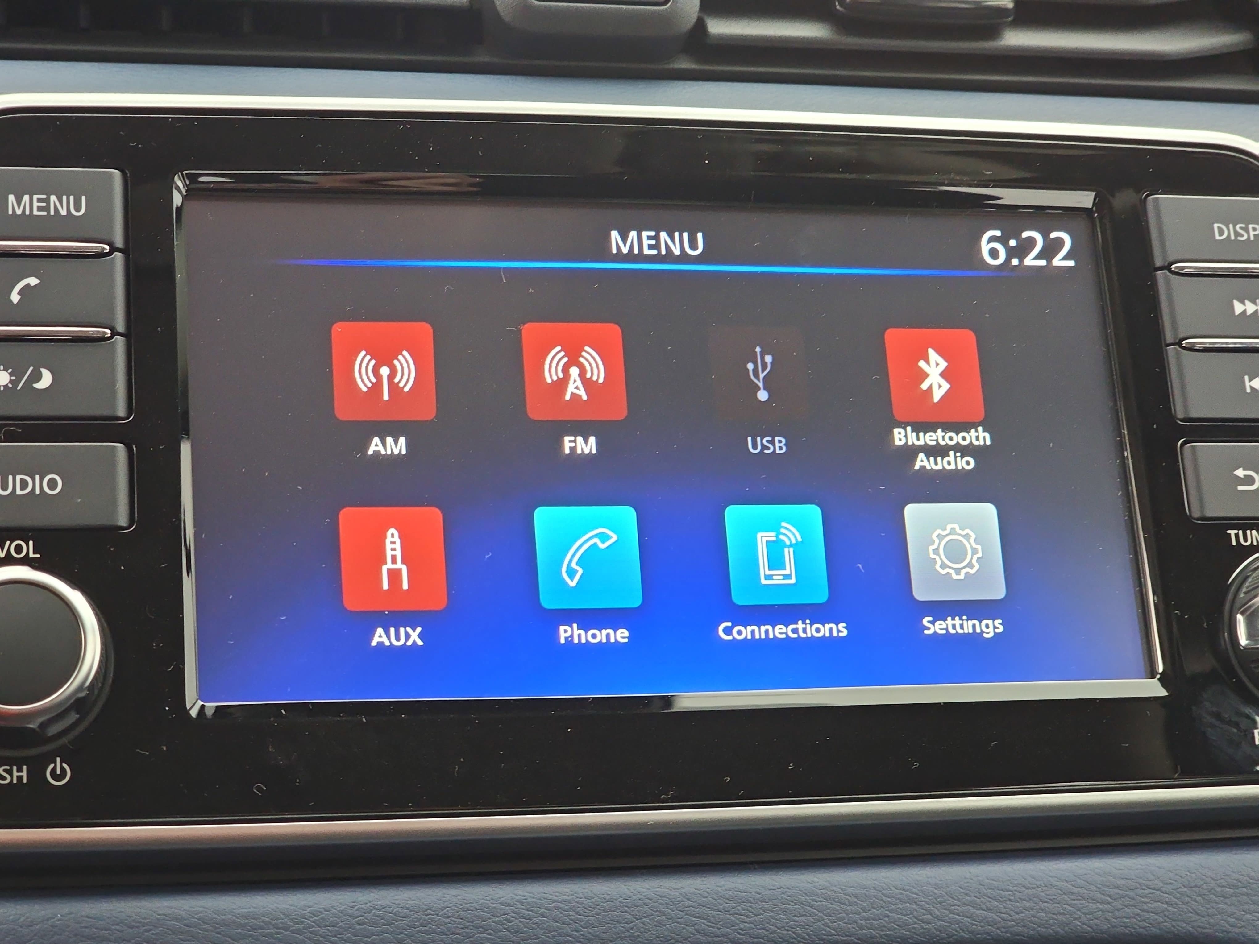 New 2025 Nissan Versa SV w/ Trunk Package image 20