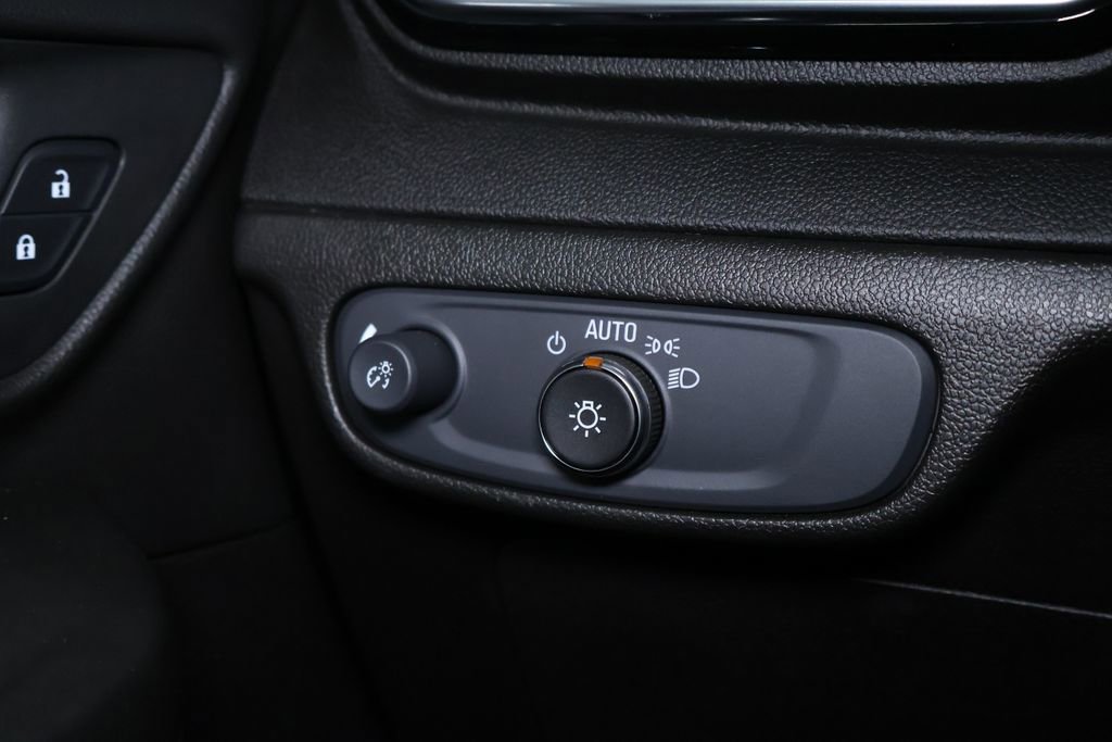 Used 2022 Chevrolet Bolt LT w/ Driver Confidence Package image 24