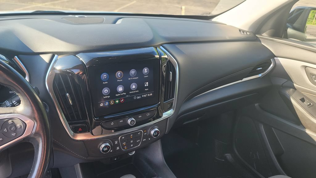 Used 2021 Chevrolet Traverse LT w/ LPO, Blackout Package AWD/4WD image 21