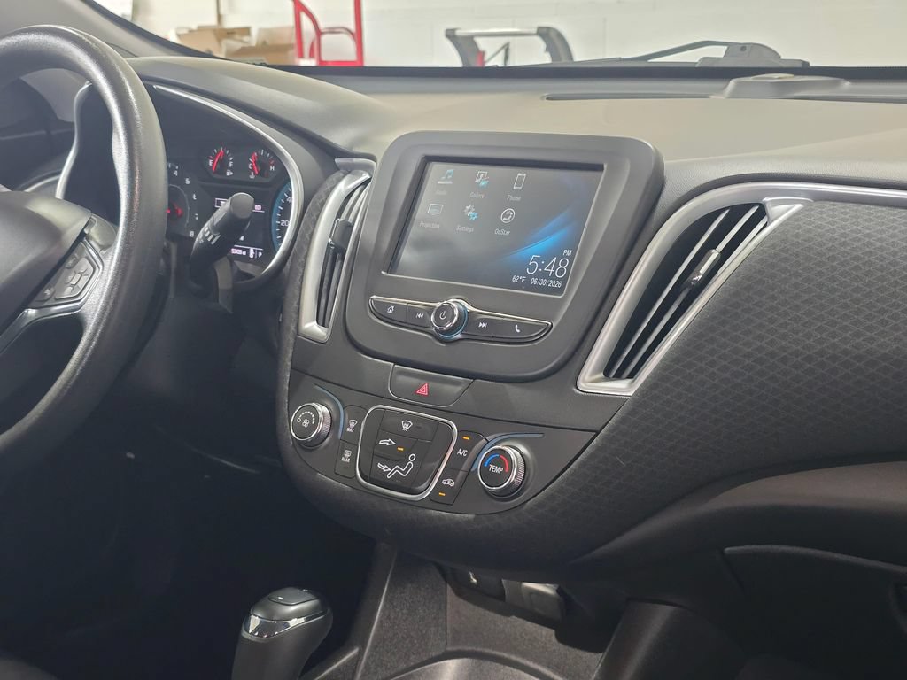 Used 2017 Chevrolet Malibu LS FWD image 30