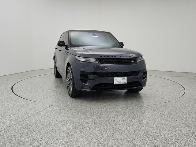 Used 2026 Land Rover Range Rover Sport Dynamic SE AWD/4WD image 2