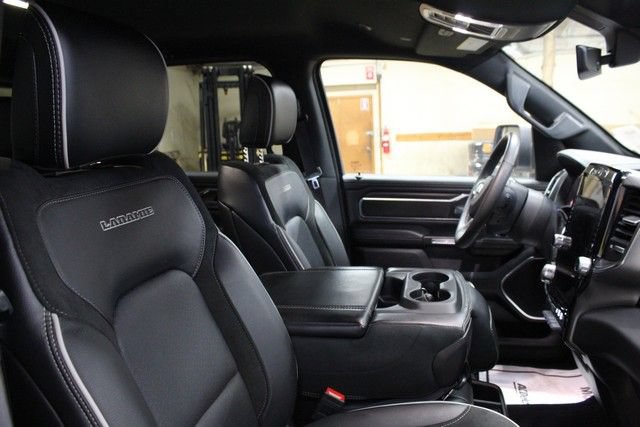 Used 2025 RAM 1500 Laramie AWD/4WD image 11