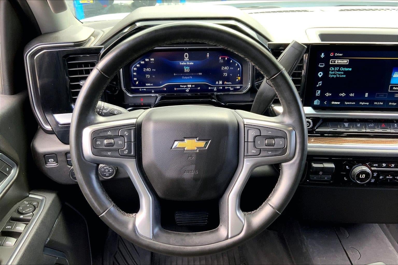 Used 2025 Chevrolet Silverado 2500 LT AWD/4WD image 5