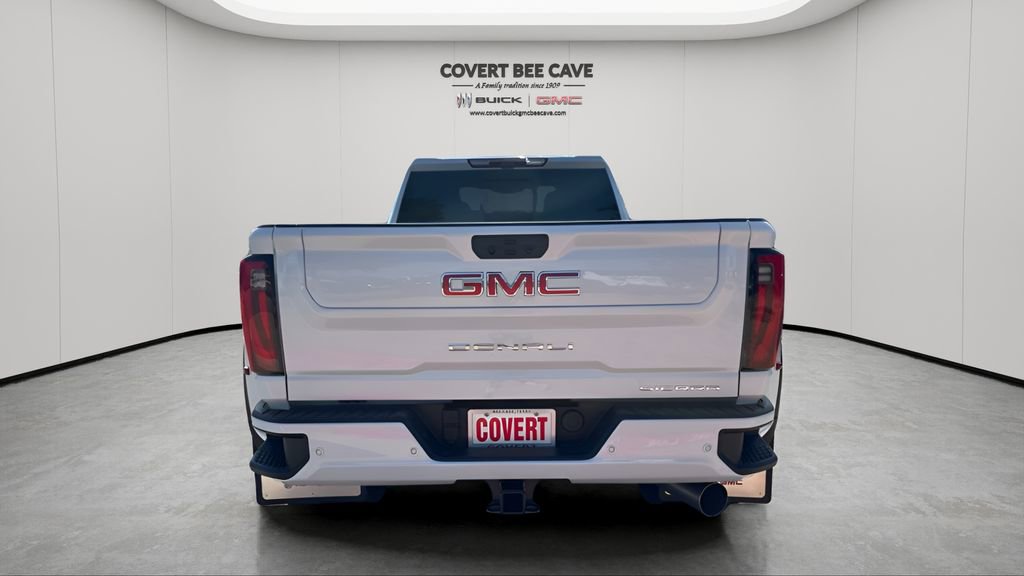 New 2026 GMC Sierra 3500 Denali w/ Denali Reserve Package image 8
