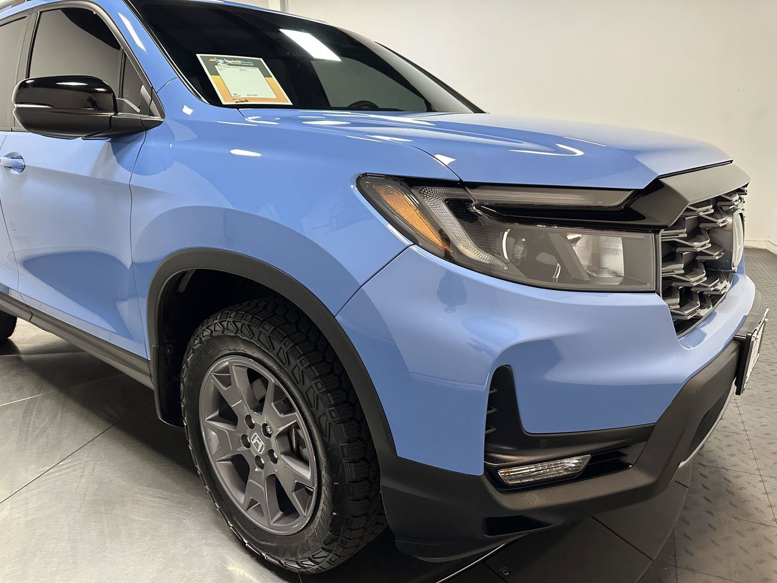 Certified 2024 Honda Passport TrailSport image 3