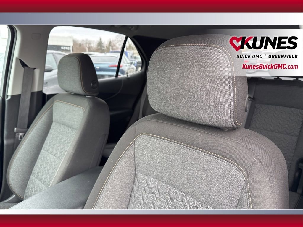 Used 2022 Chevrolet Equinox LT image 36