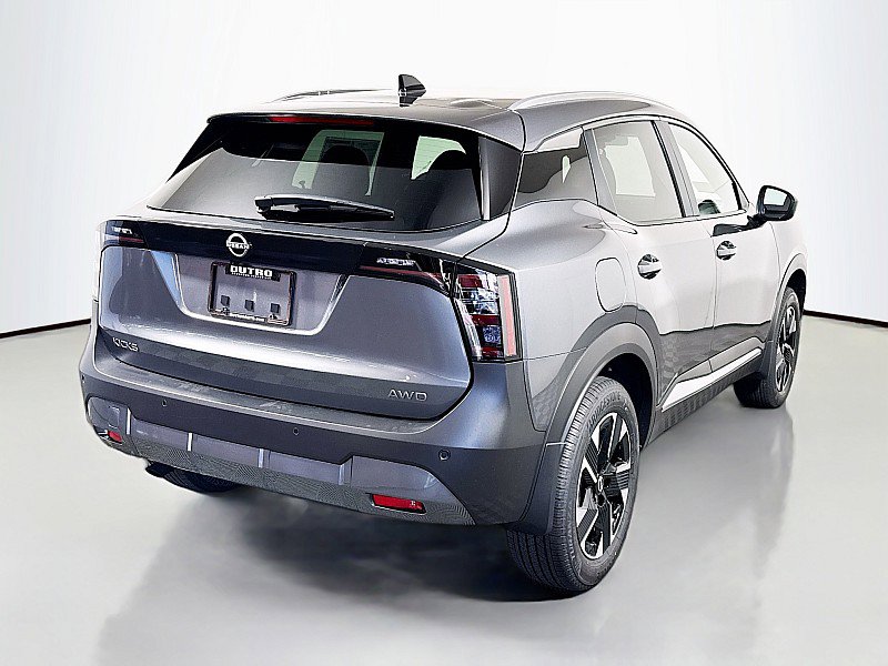 New 2026 Nissan Kicks SV w/ SV Premium Package image 7