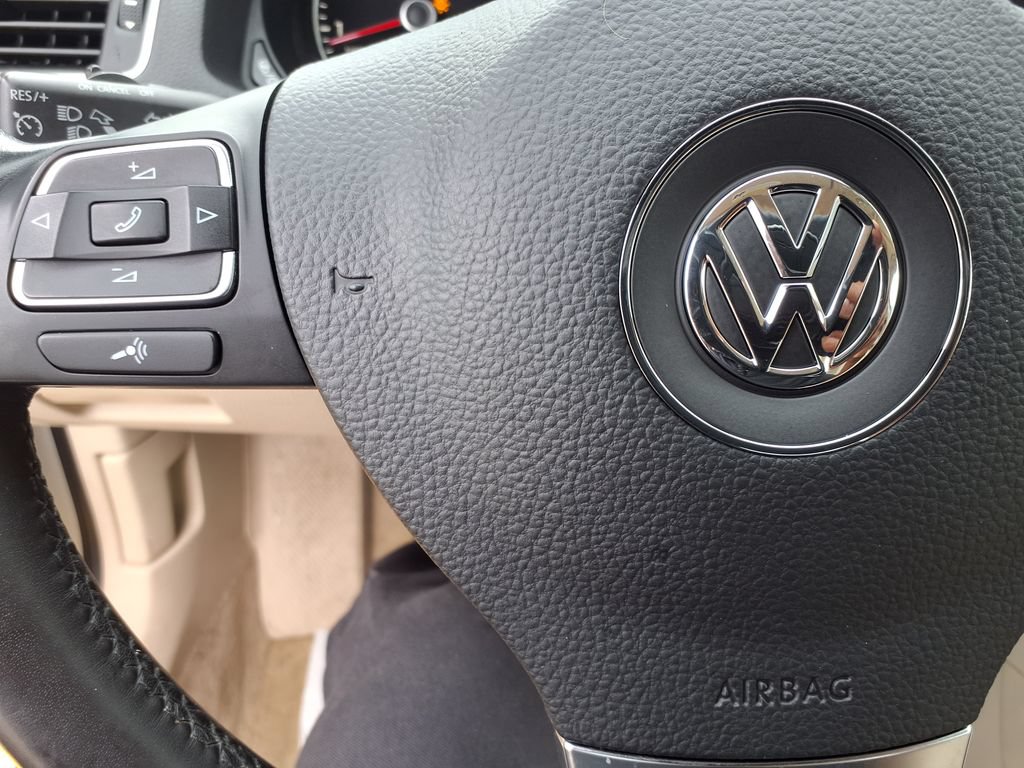 Used 2013 Volkswagen Passat 2.5 SE FWD image 20