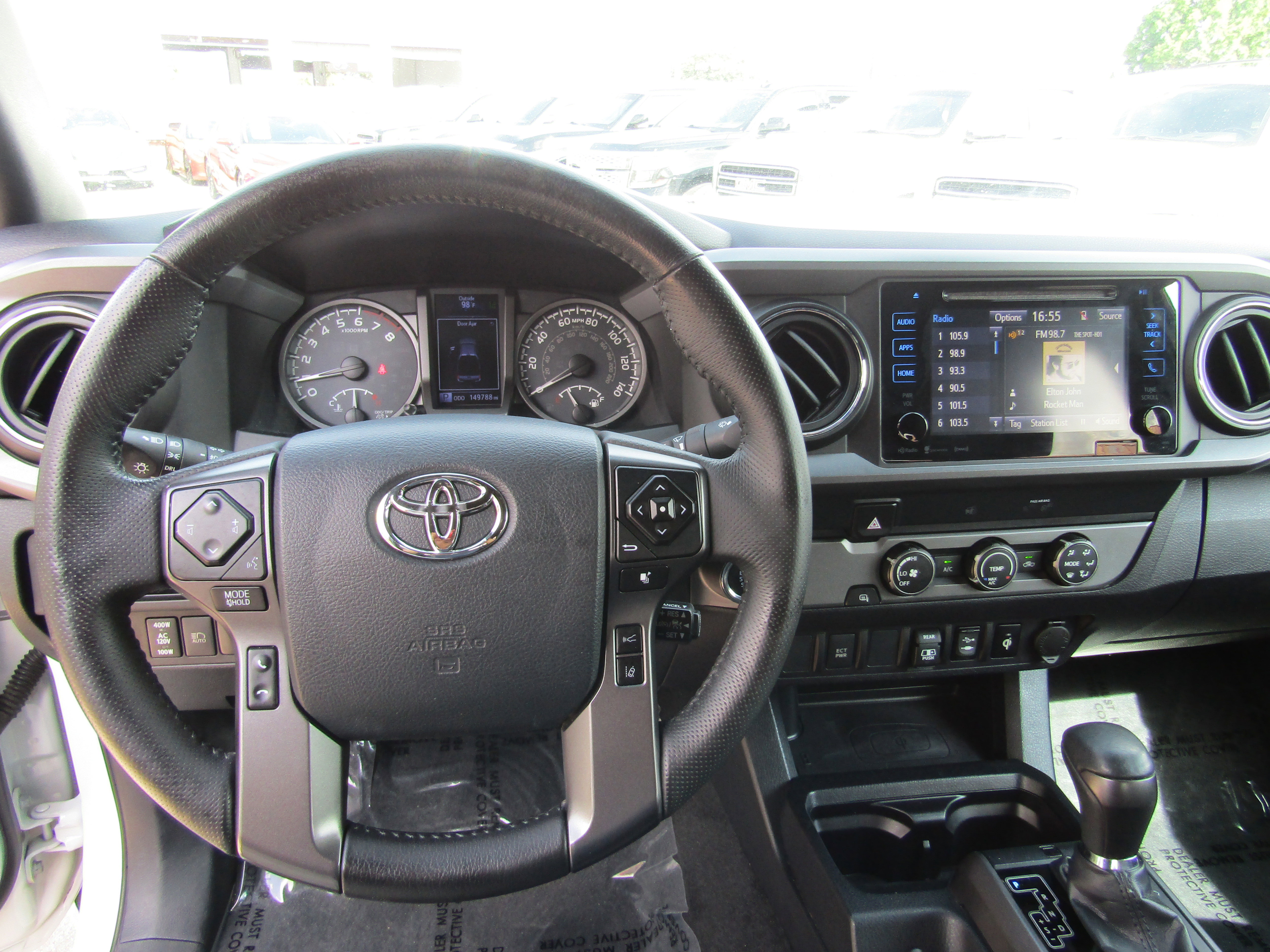 Used 2019 Toyota Tacoma TRD Off-Road image 15