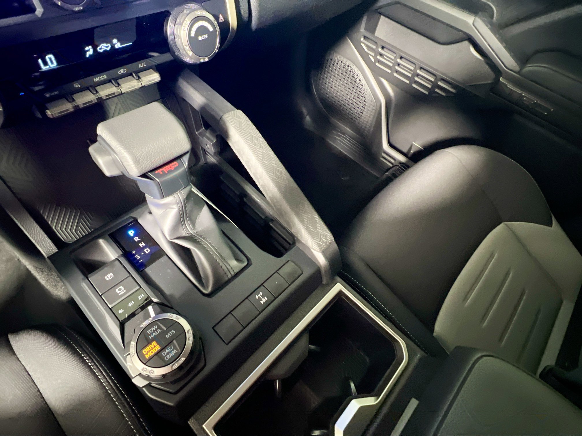 New 2025 Toyota Tacoma TRD Off-Road image 26