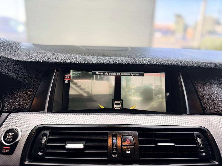 Used 2015 BMW 550i Sedan RWD image 13