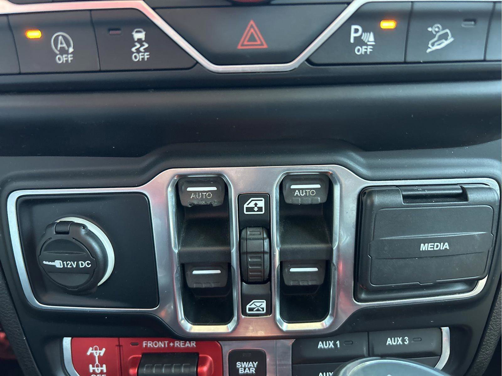 Certified 2019 Jeep Wrangler Unlimited Rubicon image 30