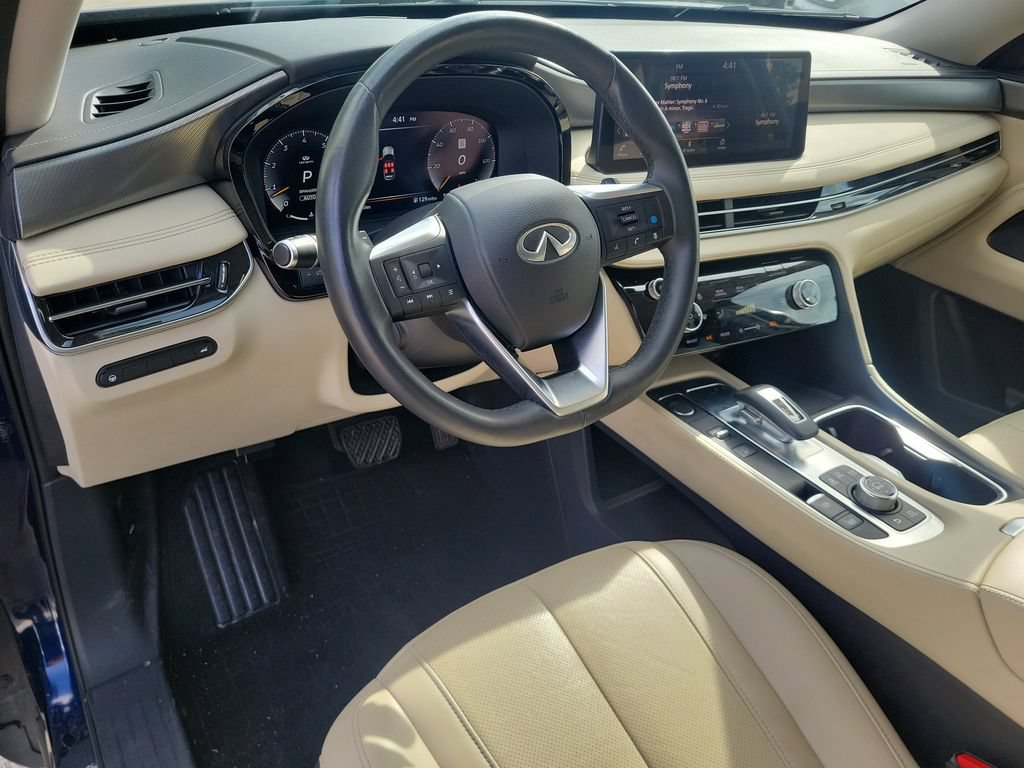 Used 2023 INFINITI QX60 Luxe w/ Cargo Package AWD/4WD image 16
