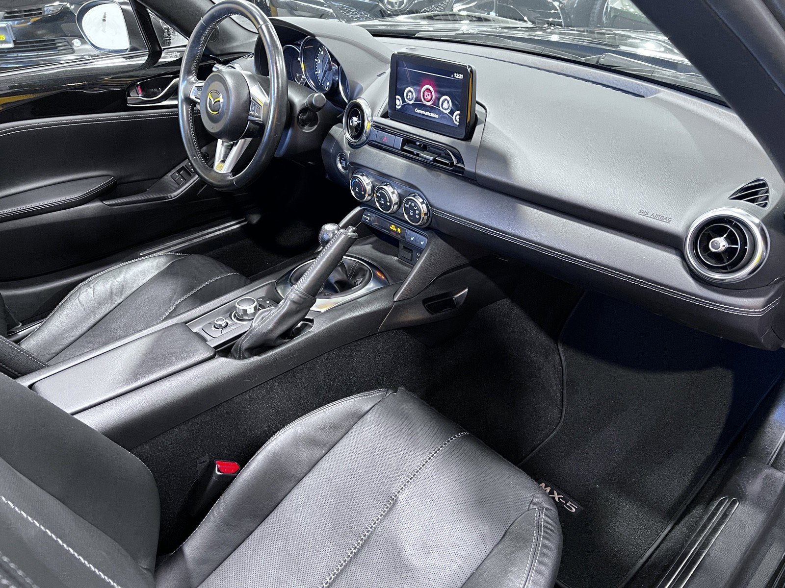 Used 2020 MAZDA MX-5 Miata RF Grand Touring image 15