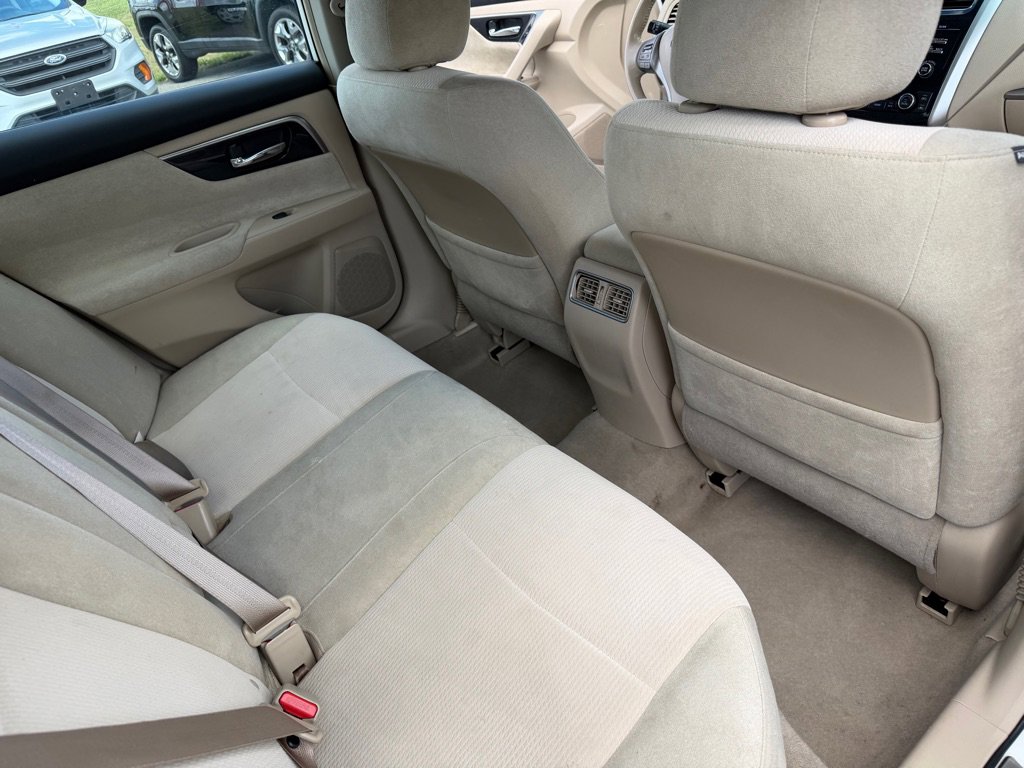 Used 2013 Nissan Altima 2.5 SV FWD image 20