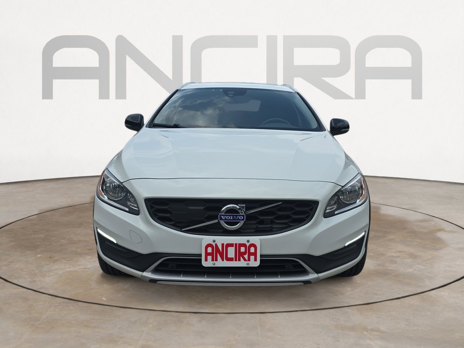 Used 2018 Volvo V60 T5 Cross Country w/ Convenience Package AWD/4WD image 5