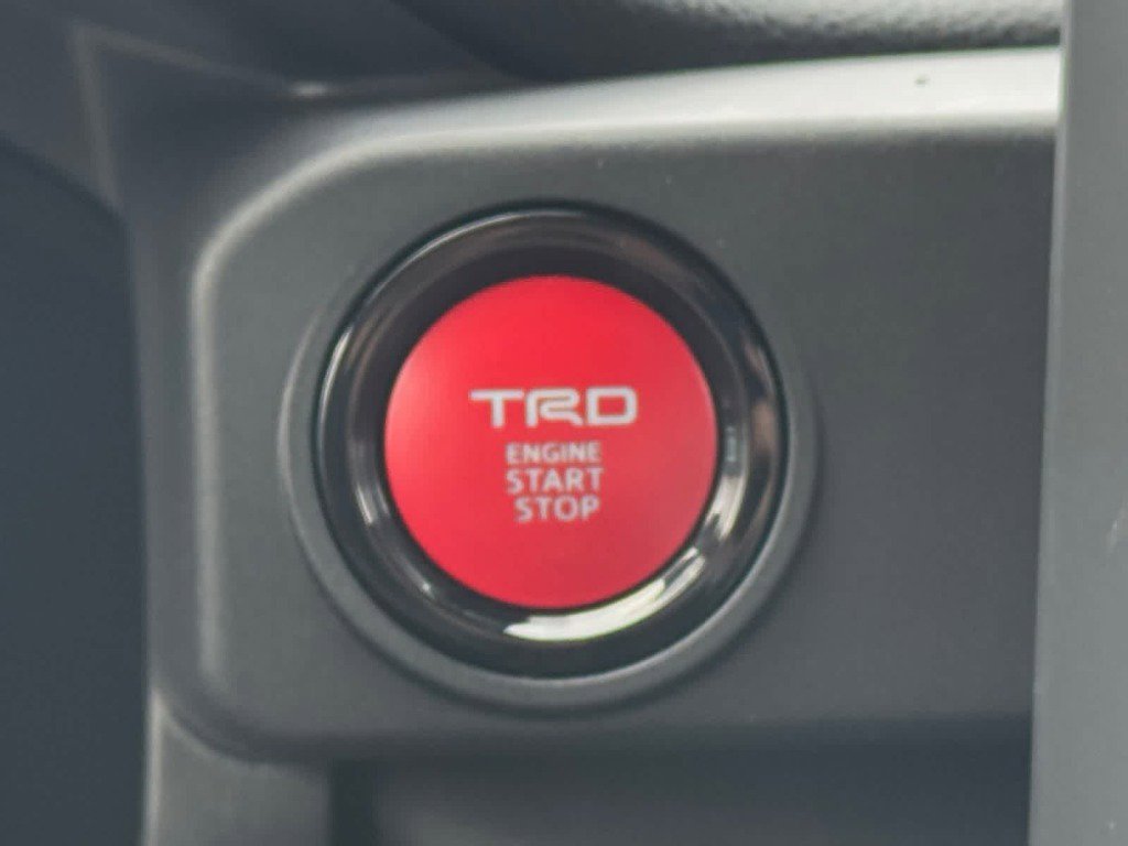 New 2025 Toyota Tacoma TRD Off-Road image 5